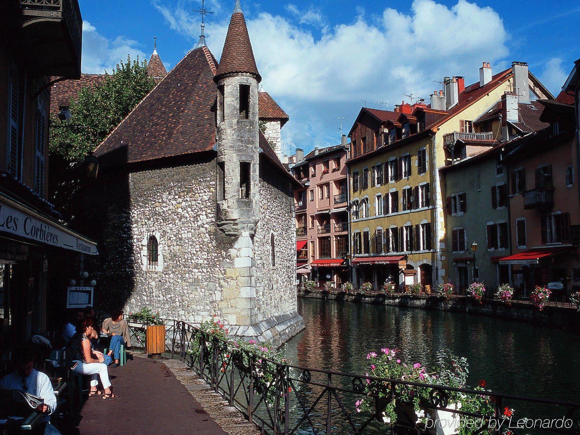 Mercure Annecy Sud Seynod Εξωτερικό φωτογραφία