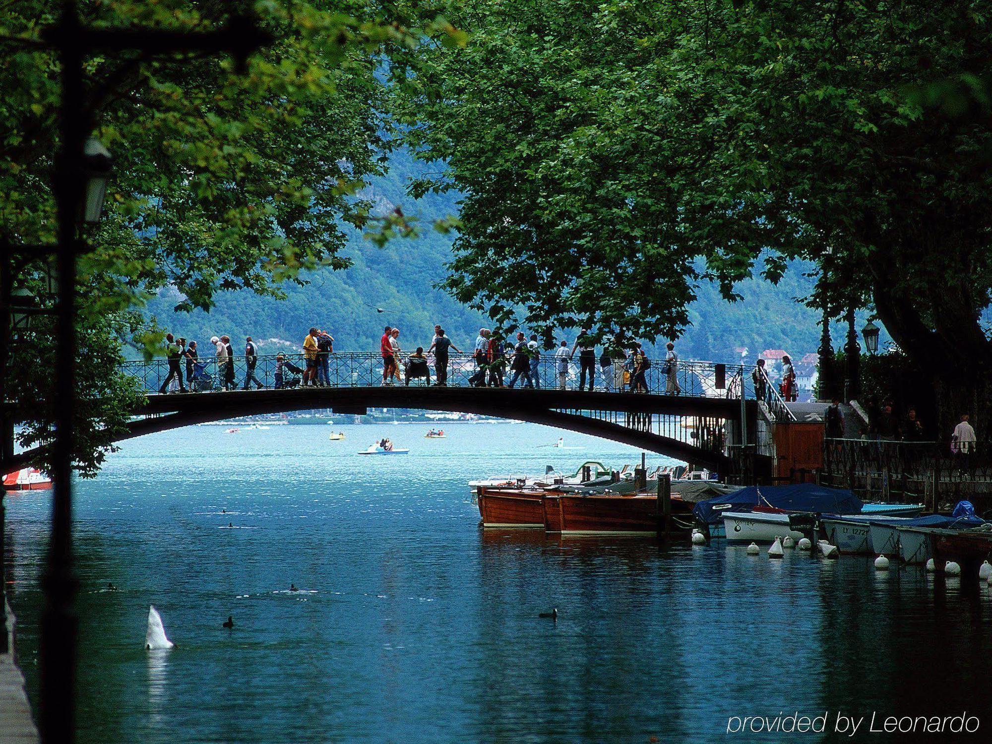 Mercure Annecy Sud Seynod Εξωτερικό φωτογραφία